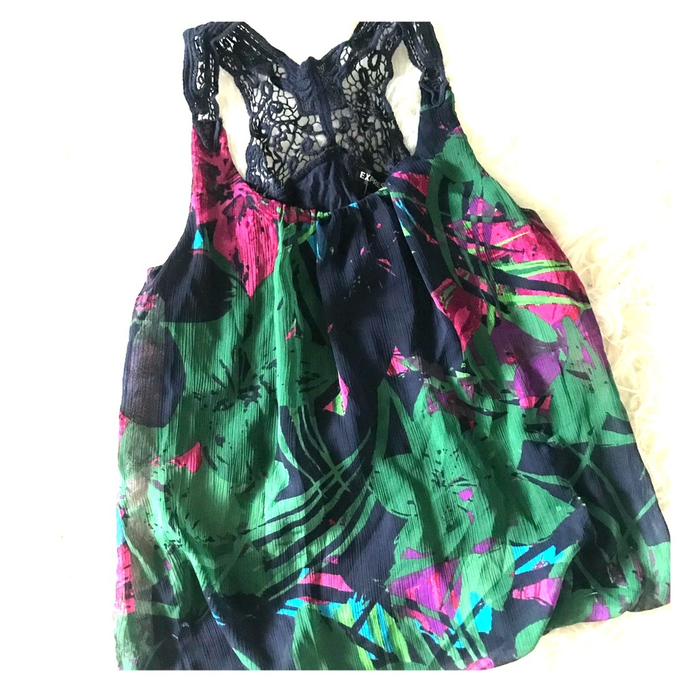 Floral tank